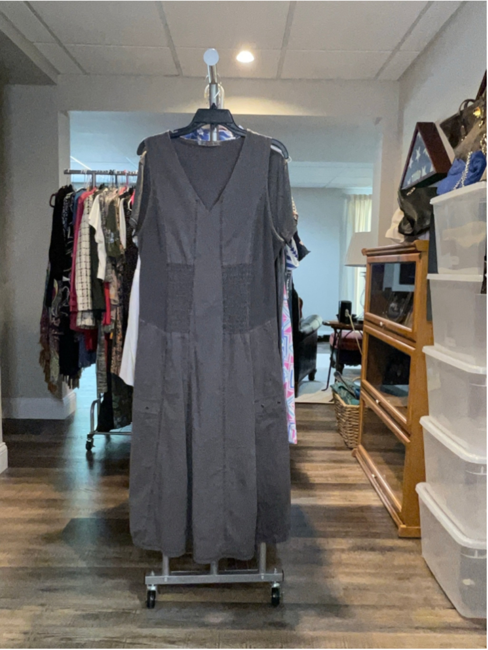 Women's XCVI Wearables Charcoal Midi Dress L